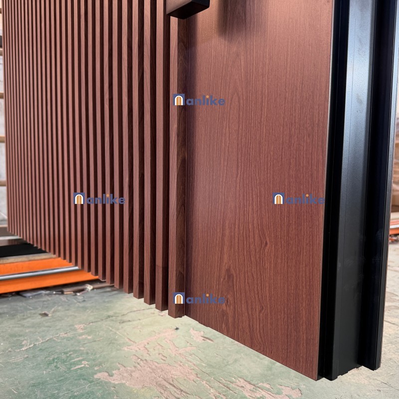 full aluminium entrance door